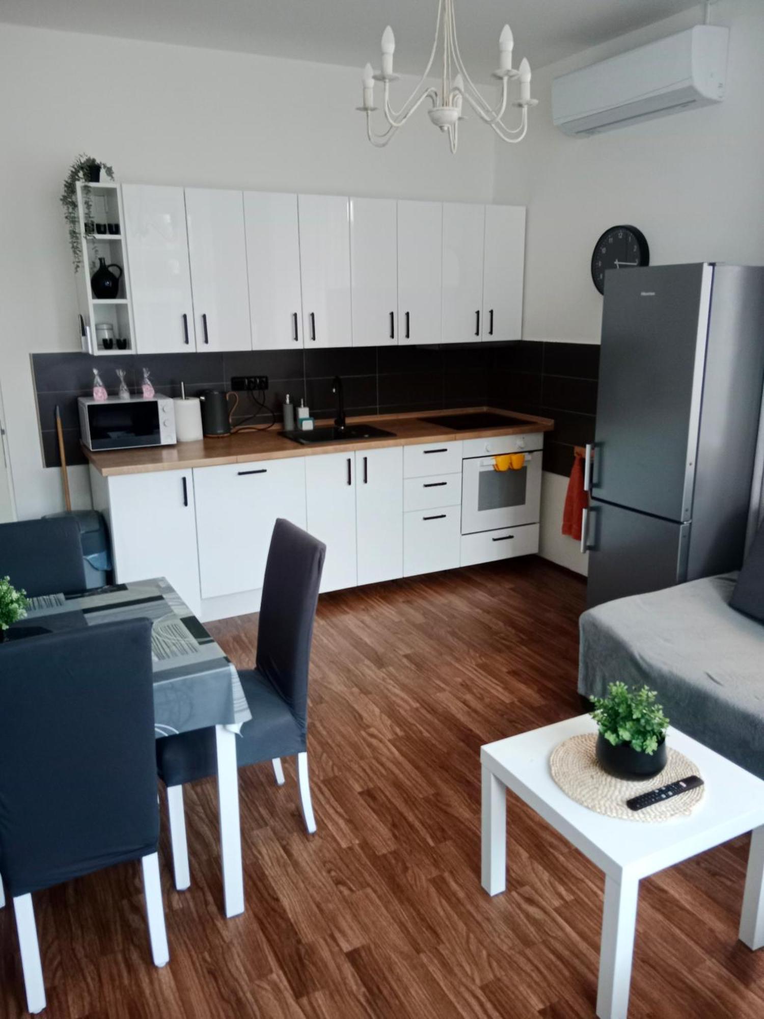 Apartmán u Fontány Poděbrady Exteriér fotografie